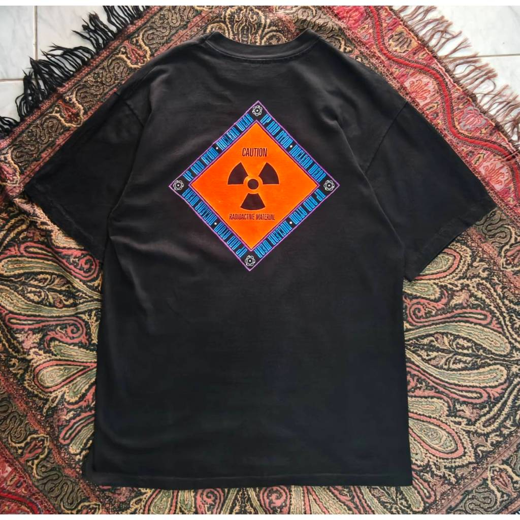 เสื้อวินเทจ Nuclear War Radiation Hanes Beefy-T ลายกัมมันตรังสี