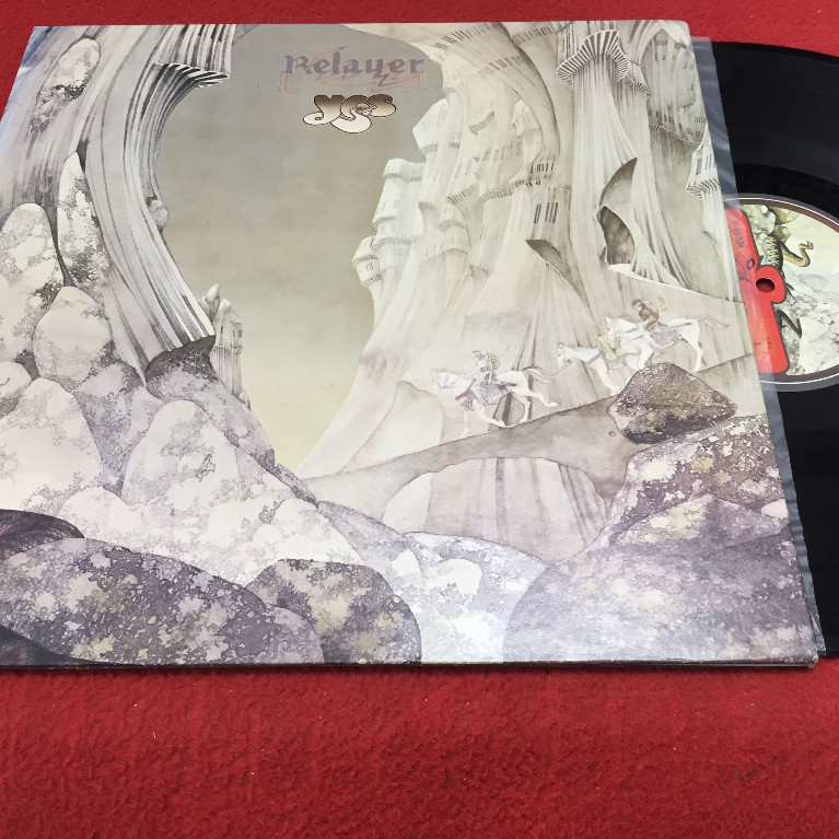 Relayer -  Yes ขนาด 12 นิ้ว LP ร้าน PinHaiMusic B212