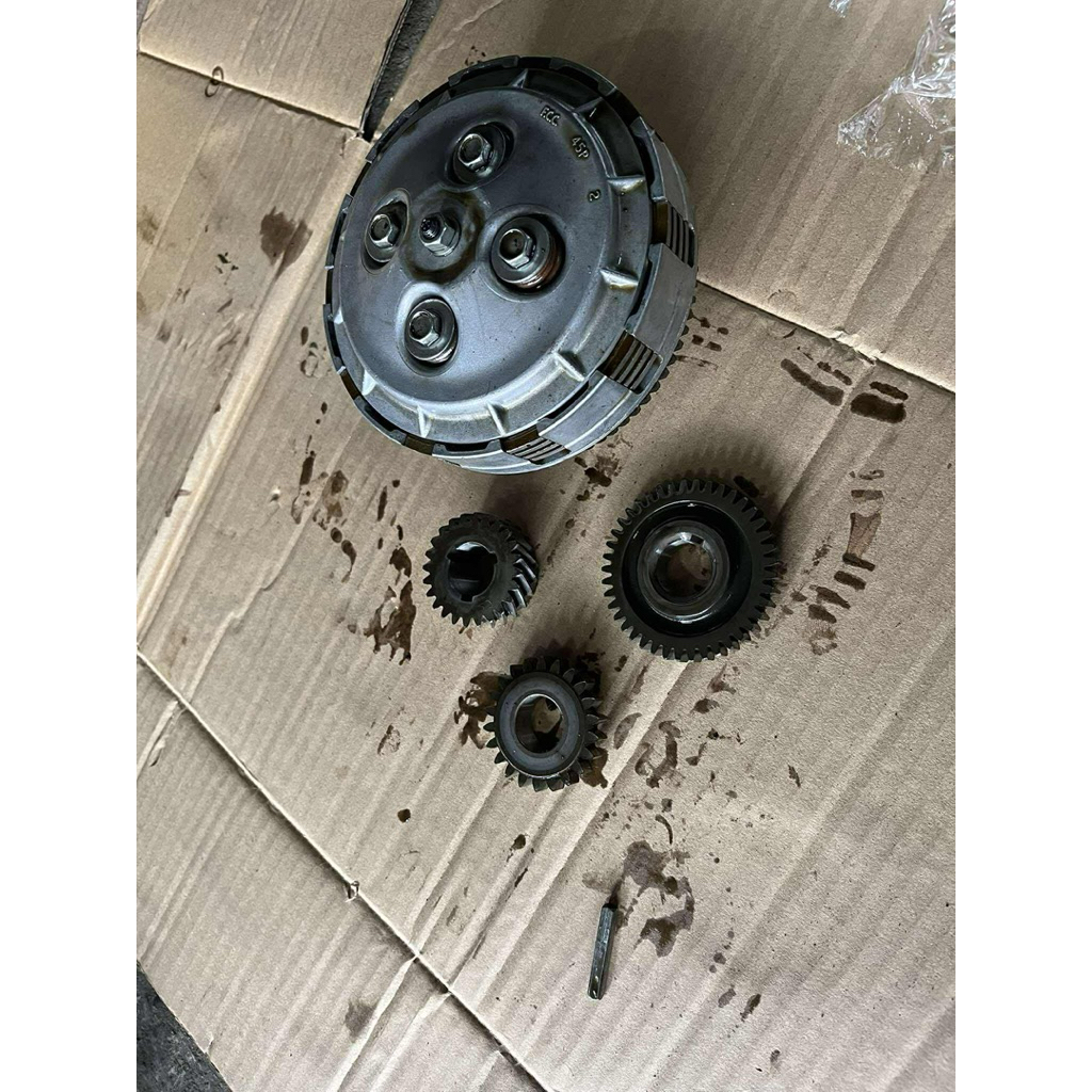 ชุดครัชR15    มือสอง