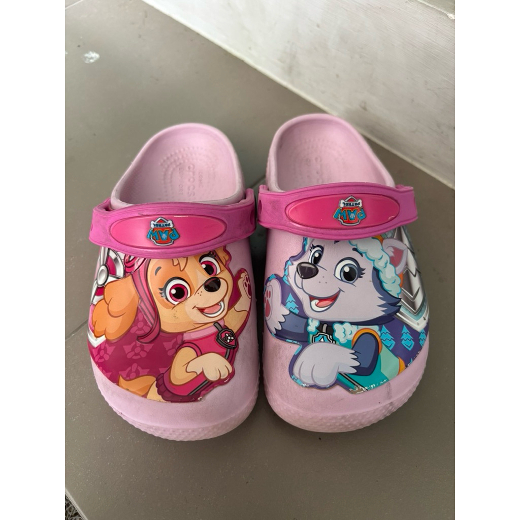 รองเท้าcross เด็ก20cm✨