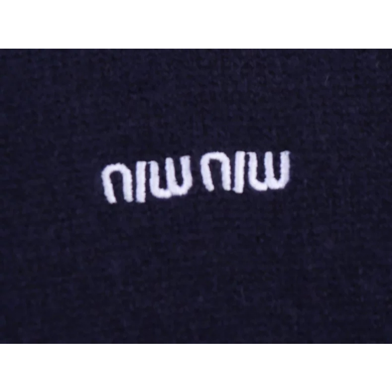 พร้อมส่ง 3สี ชุดเซ็ตไหมพรมกันหนาว เสื้อสเวเตอร์แขนยาวกับกระโปรงสั้นระบาย (S272) - รูปที่ 2