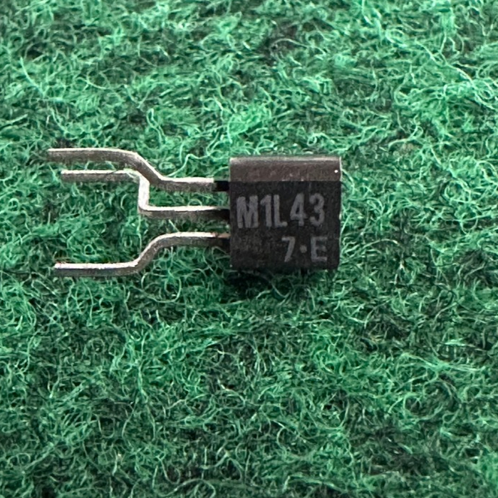 Triac  M1L43 , M1L จำนวน 1 ตัว