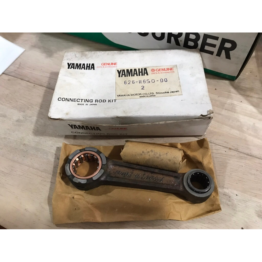 ก้านสูบ yamaha v90 แท้ใหม่