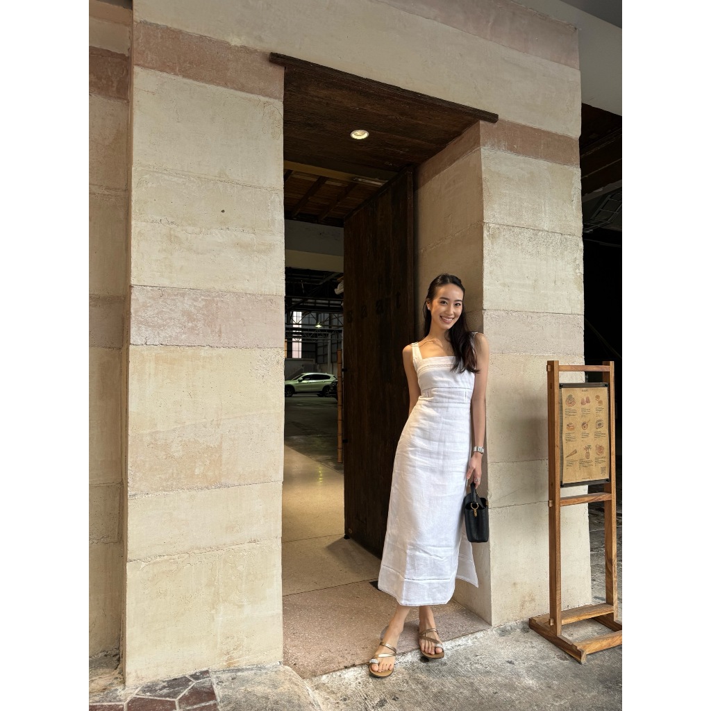 editionwear SQUARED NECK MIDI DRESS (พร้อมส่ง)