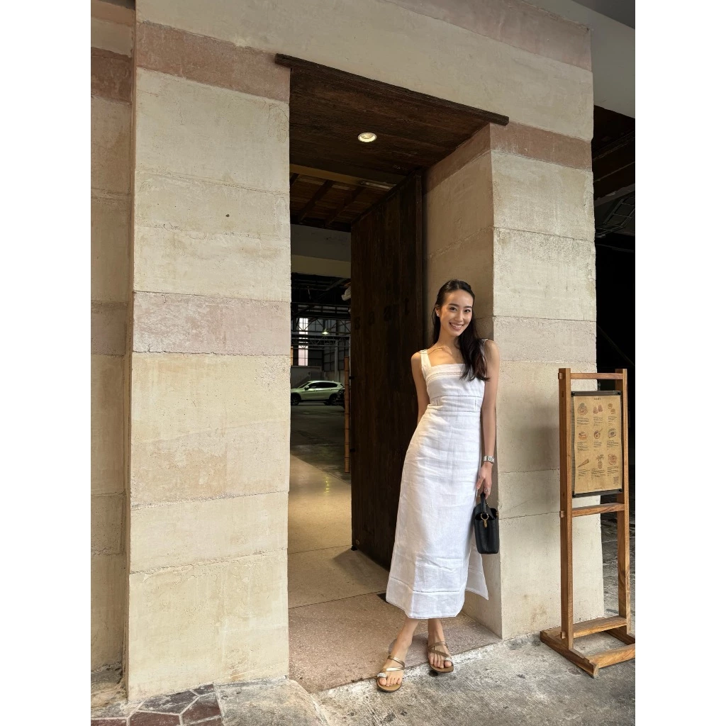 editionwear SQUARED NECK MIDI DRESS (พร้อมส่ง)