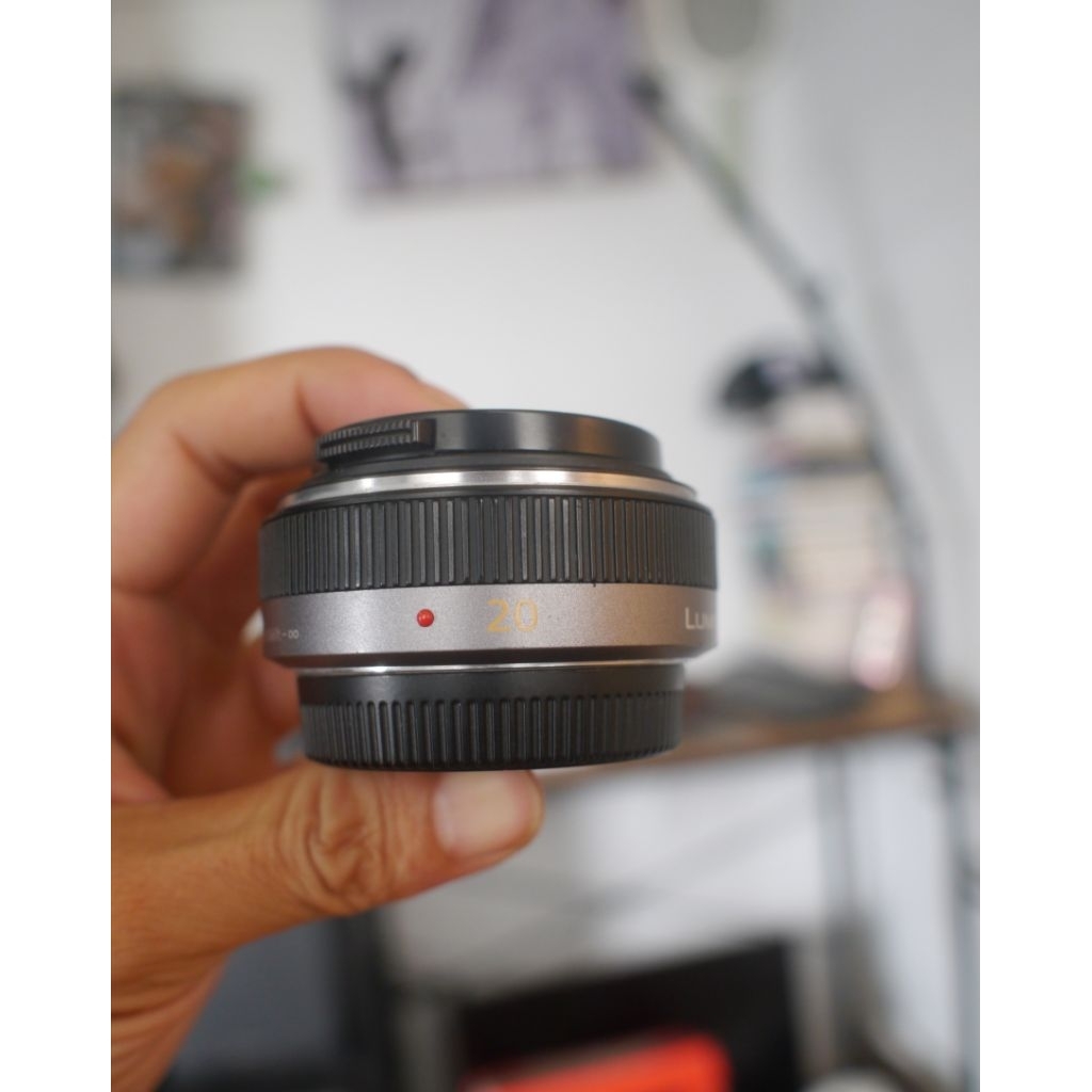 เลนส์​ PANASONIC​ Lumix​G​ 20mm  f1.7​