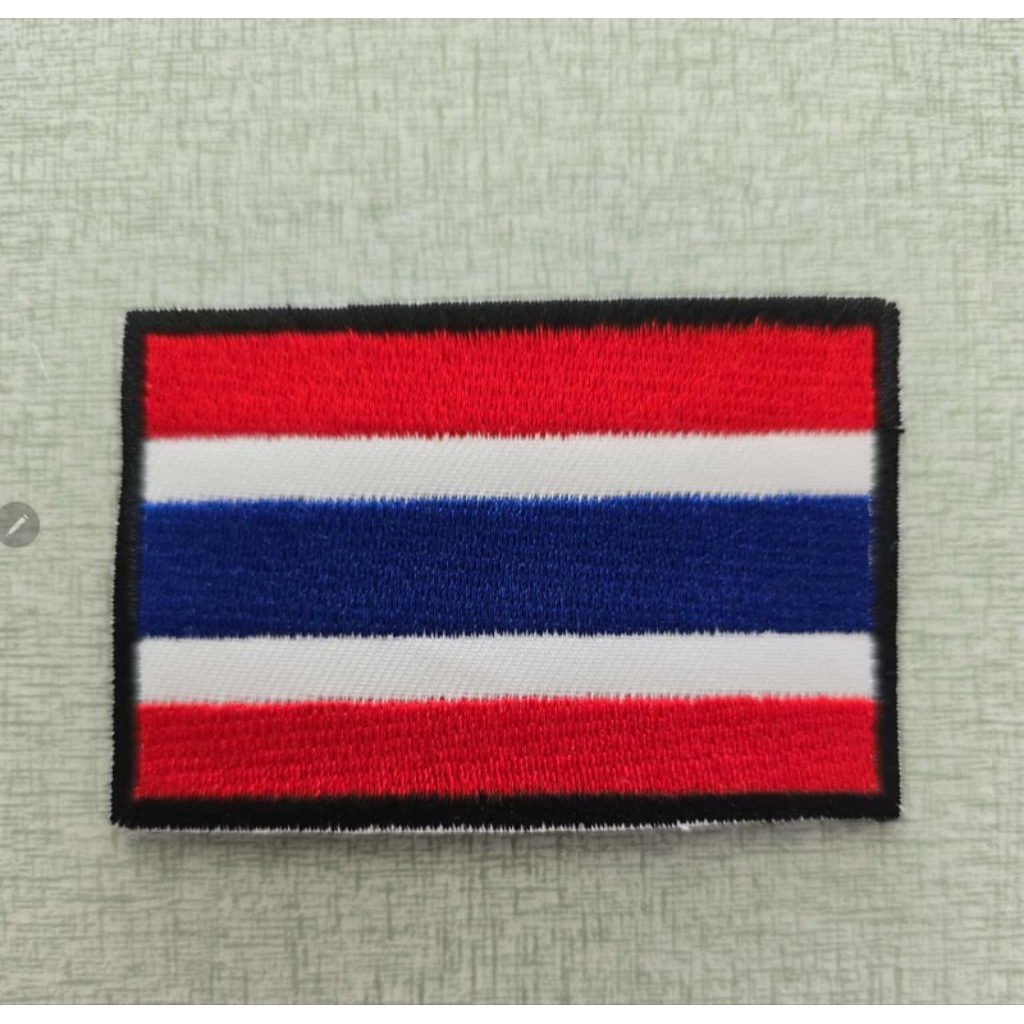 งานปักธงชาติไทยขอบดำ ขนาด 5×7.5ซม