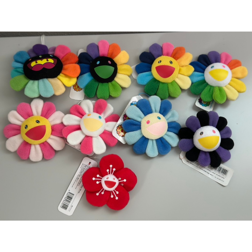 ✨พร้อมส่ง✨ พวงกุญแจ เข็มกลัด Murakami แท้💯จาก Shop 🇯🇵