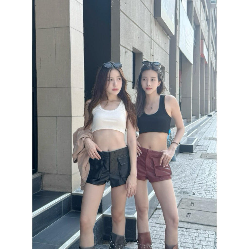 ส่งต่อ กางเกงหนัง taya.fabrique (ใส่ไปต่างประเทศครั้งเดียว)