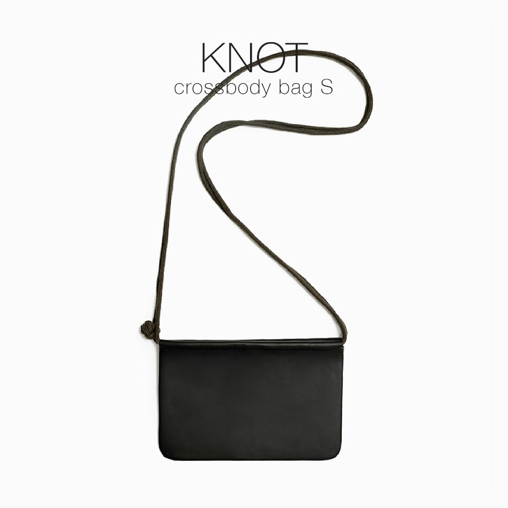 labrador KNOT crossbody bag S กระเป๋าสะพายไหล่หนังแท้ (LAA189)