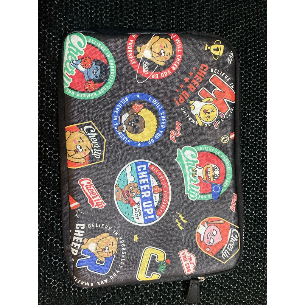 กระเป๋าคลัชใส่ taplet/ipad SCB M x KAKAO FRIENDS ขนาด30*20cm