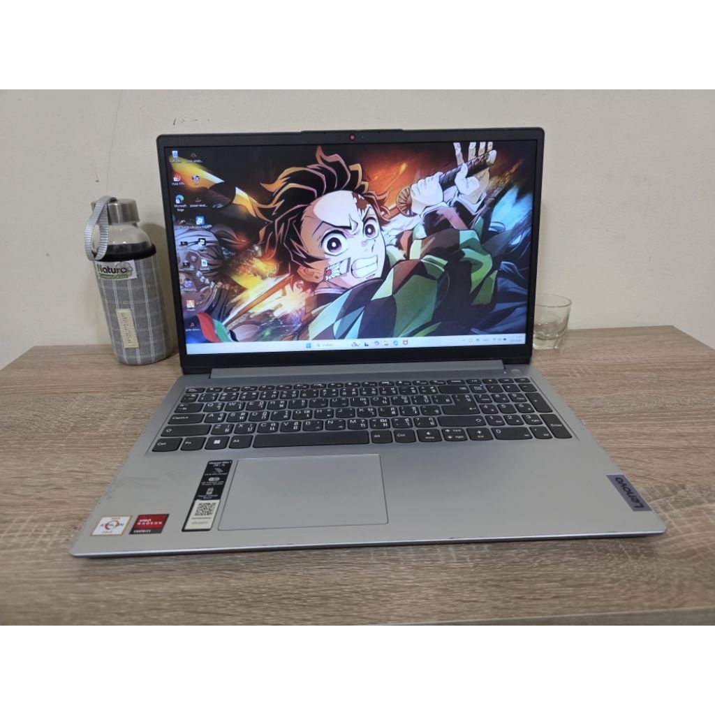 USED Notebook Lenovo 82R1 โน๊ตบุ๊คมือสองสภาพมือหนึ่งหน้าจอ 15 นิ้ว