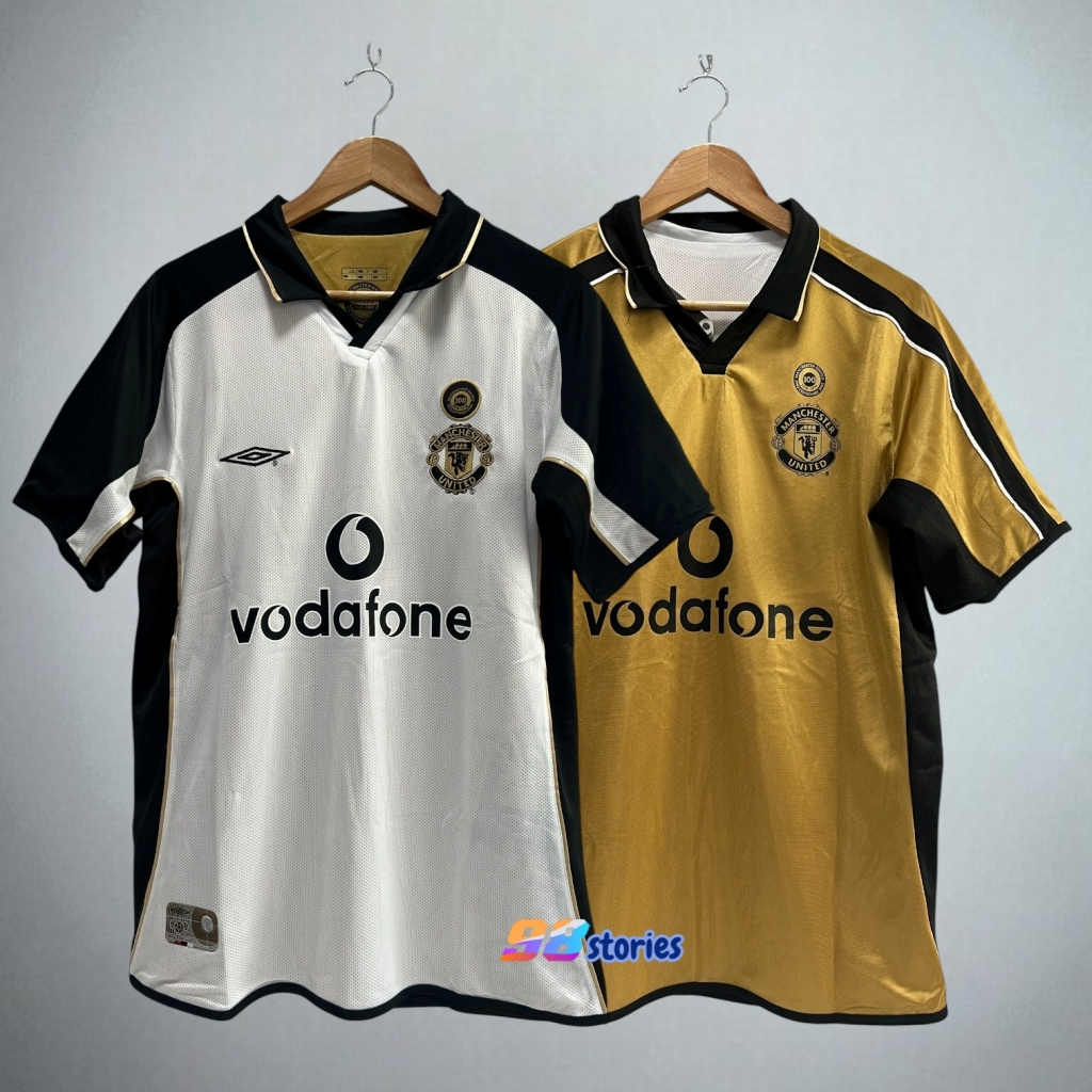 เสื้อบอลย้อนยุค แมนยู 2001/02 เยือน 100 ปี ใส่ได้ 2 ด้านขาว และ ด้านทอง