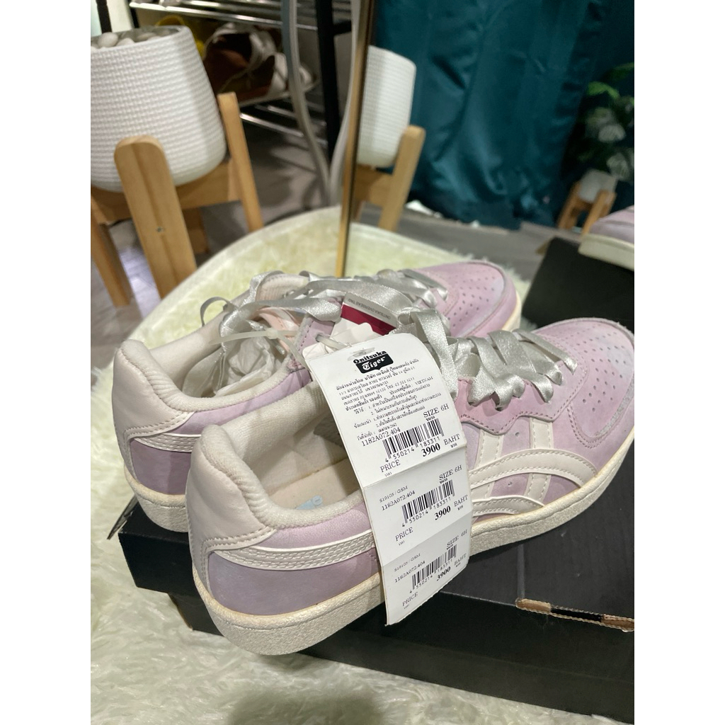 รองเท้าผ้าใบ Onitsuka Tiger