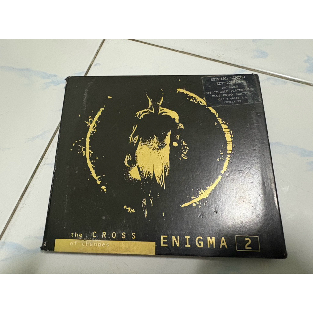 CD : ENIGMA - THE CROSS OF CHANCE. (LIMITED EDITION)