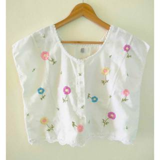 เสื้อผ้าฝ้ายปักลายสวยๆ ถักโครเชต์รอบตัว มีอก 36