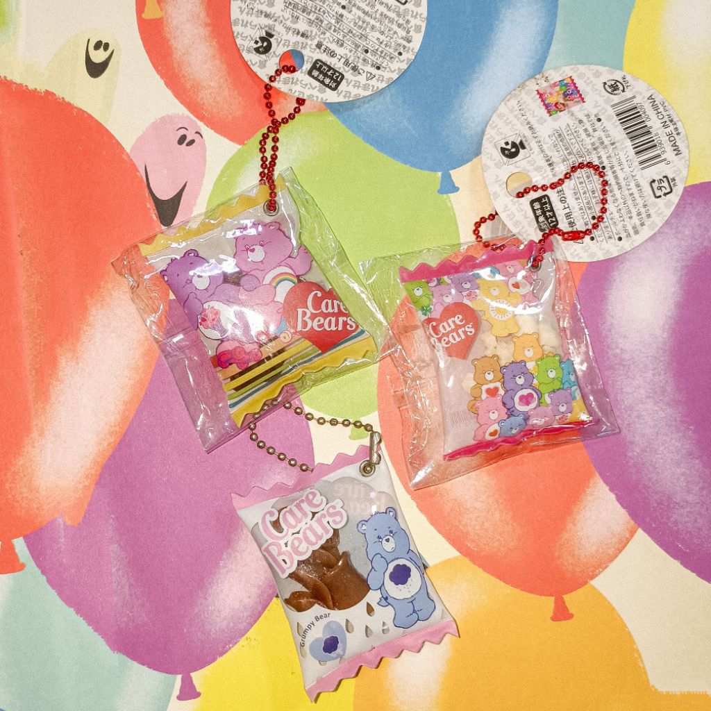 พวงกุญแจ ขนมแคร์แบร์ care bears keychain 🐻