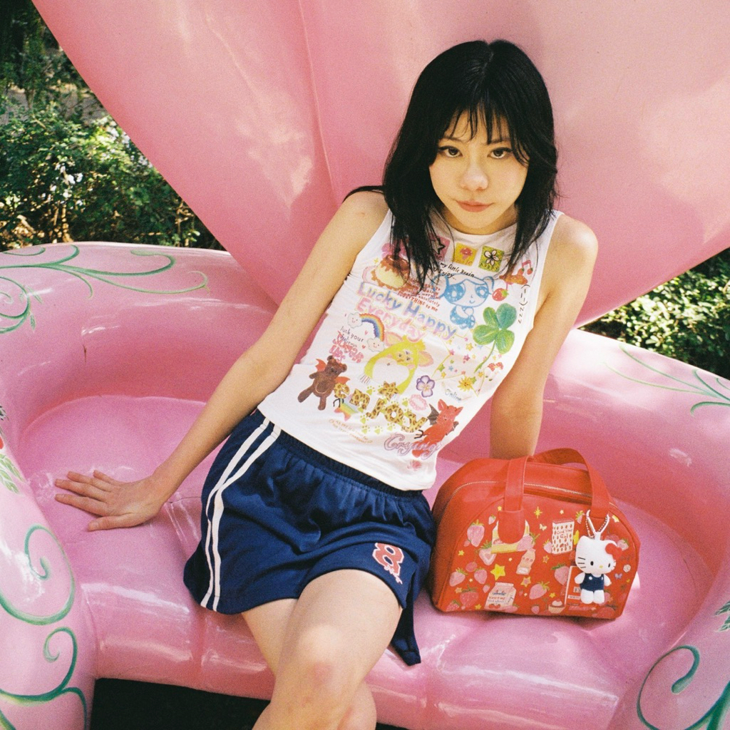 NAIYC 🛼 Mood board Tank Top เสื้อกล้ามลายสกรีนการ์ตูนสีสันสดใส