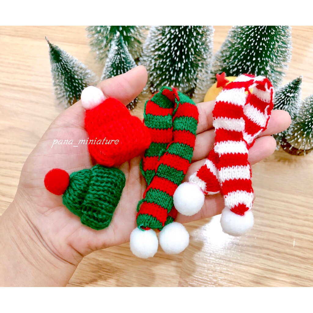 หมวกจิ๋ว ผ้าพันคอจิ๋ว ใช้ประดับตกแต่งในตรีมคริสต์มาส ราคา/ชิ้น