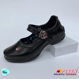 รองเท้านักเรียน ผู้หญิง Popteen รุ่นใหม่ล่าสุดปี 2026 มาพร้อม Popbitz Charms ถอดเปลี่ยนได้