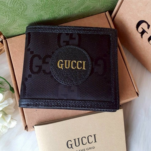 New Gucci Off The Grid Men's Small Logo Bi-Fold Wallet in Black # Style # 625573H9HAN-1000 กระเป๋าสต
