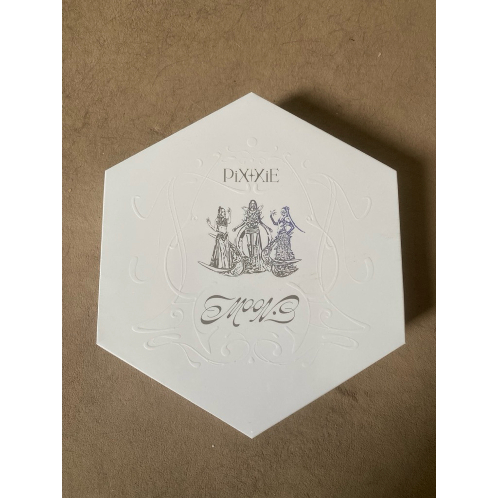 Pixxie อัลบั้ม Moon (มือ1ในซีล)