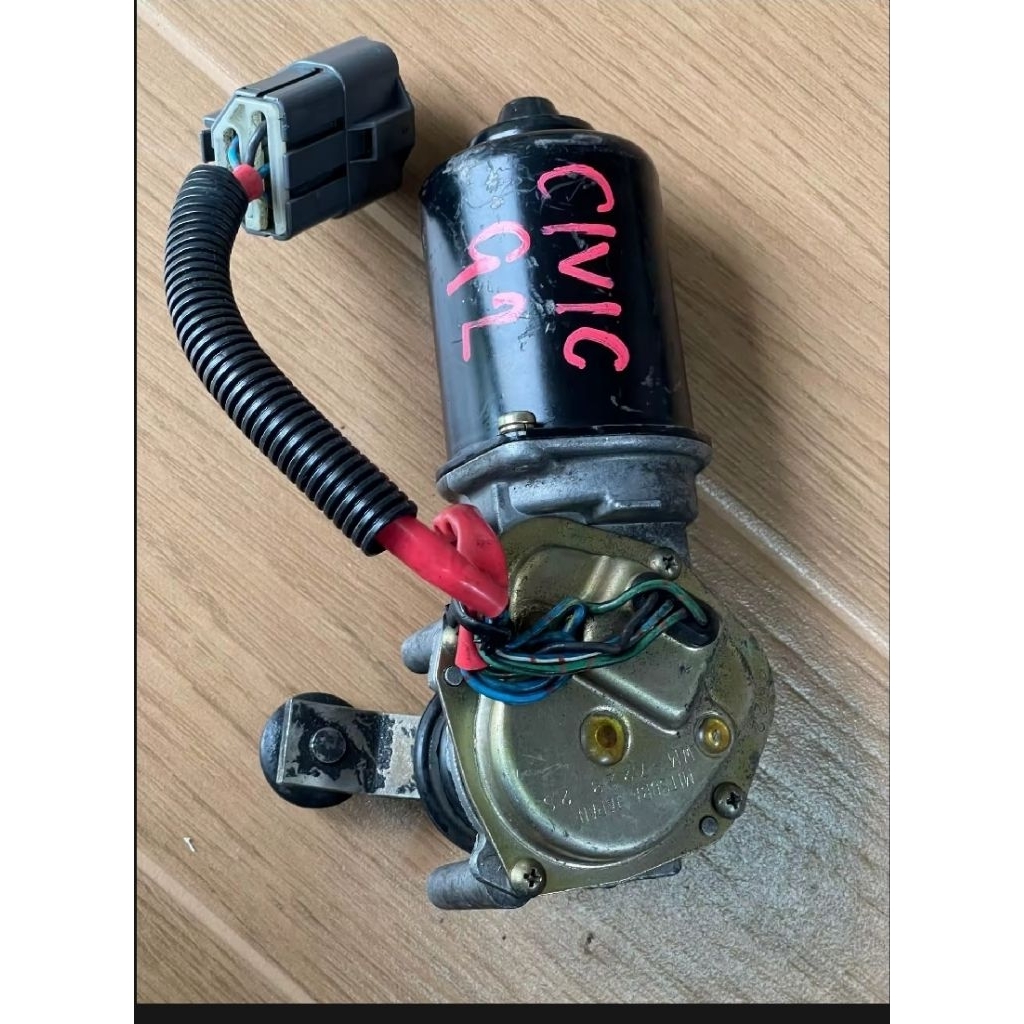 มอเตอร์ปัดน้ำฝนHONDA CIVICปี92-95  EG3 EG4 3DOOR 4DOOR เตารีด มือ2ญี่ป่น