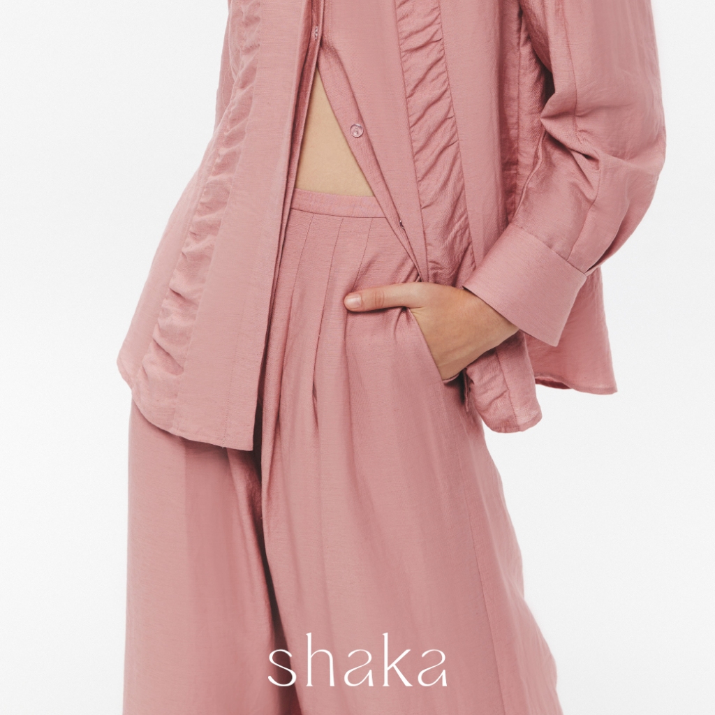 SS25 Shaka Bloom Pants กางเกงขายาว ทรงปลายขากว้าง ด้านหน้าจับจีบซ้อนกันสามจีบ (PINK) PN-8250119 — صورة 3