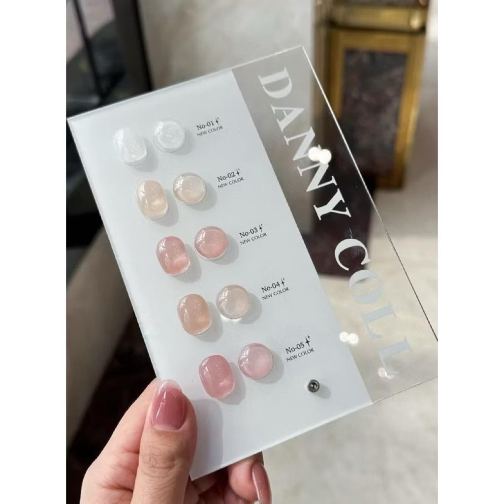 พร้อมส่งในไทย 🇹🇭 DANNY COLL รับเบอร์เบสมีสีในตัวแยกขวด มีให้เลือก 5 สี