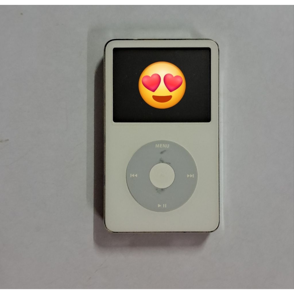 เครื่องเล่น Mp3 รุ่น VDO 5 จอสี 60G สภาพใช้งาน SSZA