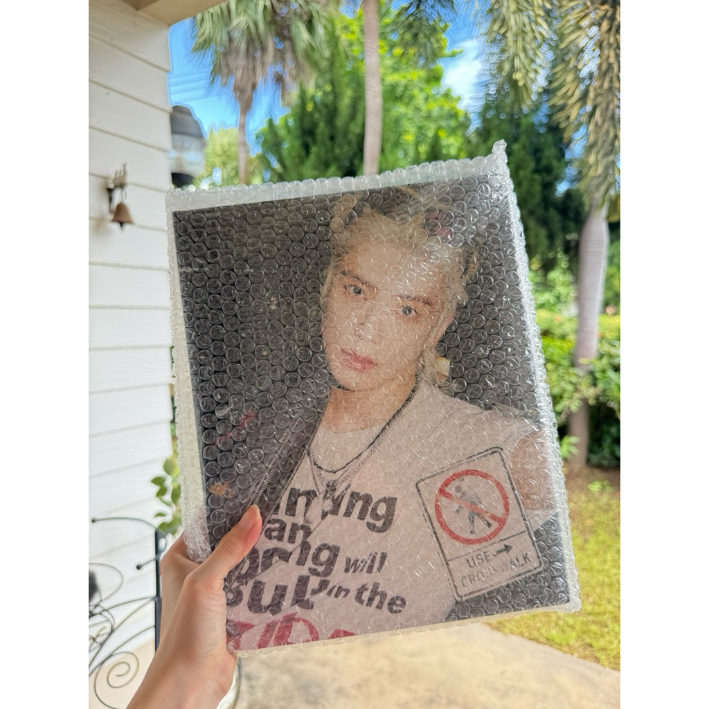 พร้อมส่ง— JAEHYUN THE 1ST PHOTOBOOK