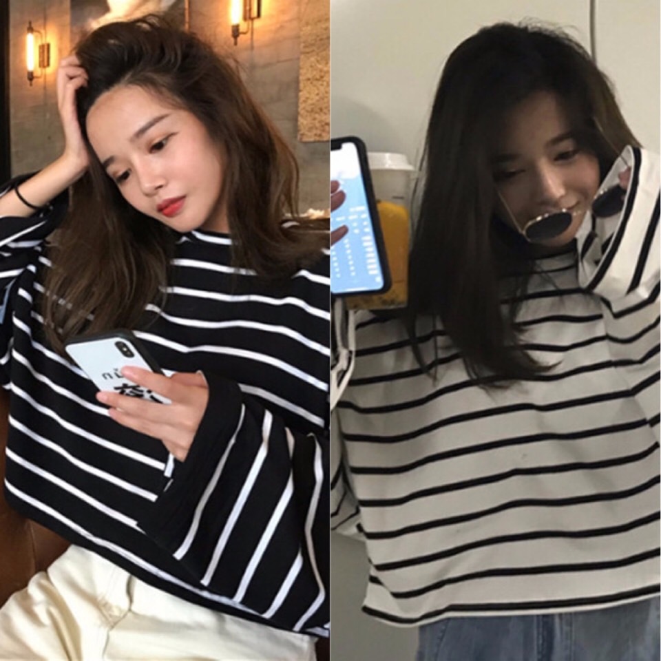 พร้อมส่ง🔥เสื้อคอกลมแขนยาว ลายทางดำ ขาว ใส่สบาย