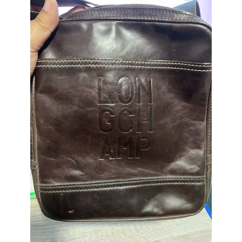 กระเป๋าสะพายข้างผู้ชาย Longchamp(แท้มือสอง)