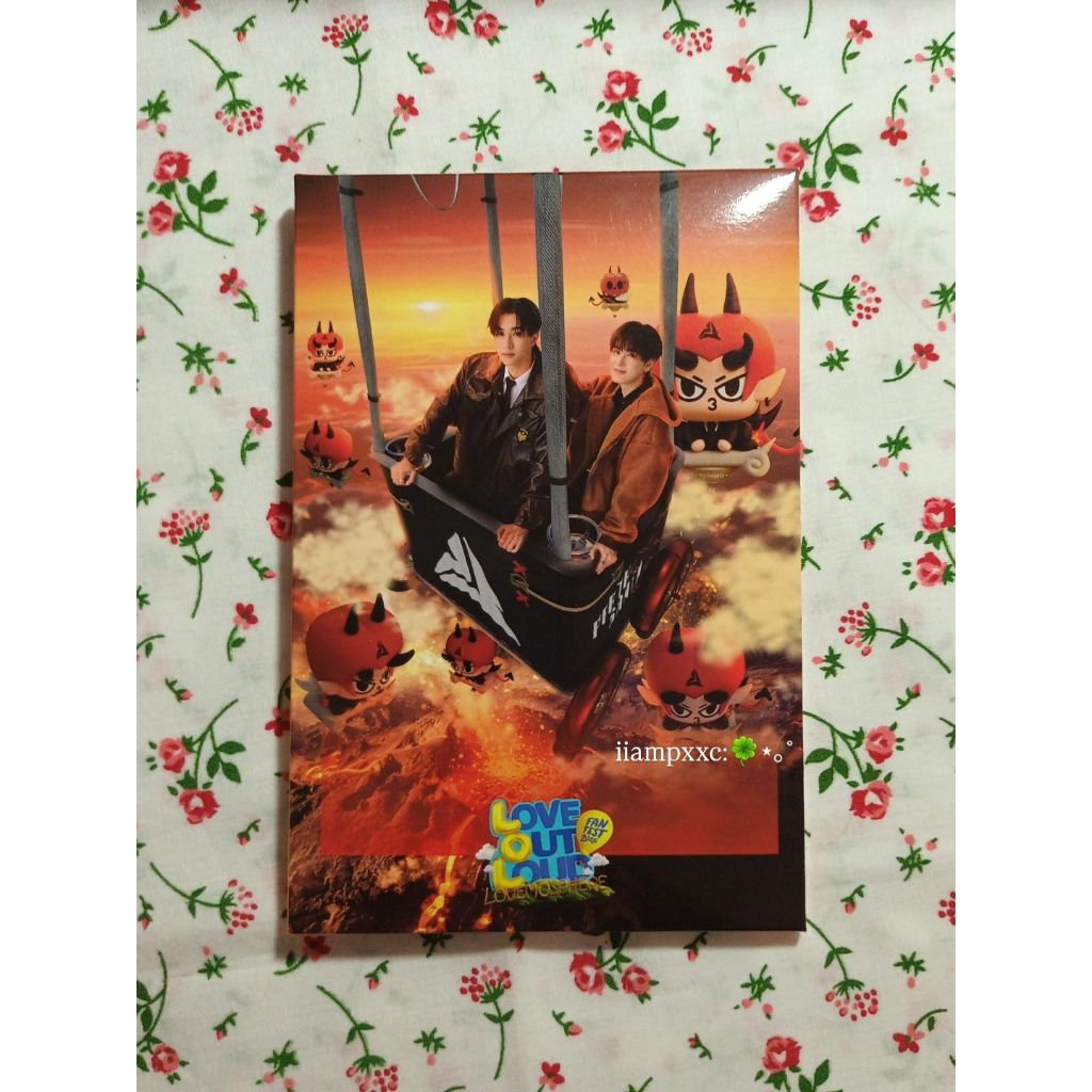 MINI PHOTOSET PERTHSANTA LOL2025