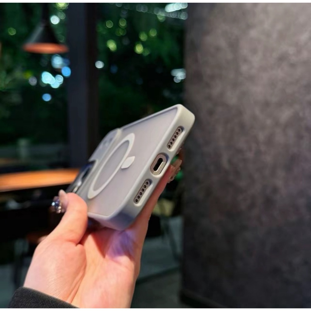 เคส หลังด้าน ชาร์จได้ ขอบสี กันกระเเทก for iPhone 17 17e 16 16e 16Pro 16Plus 16Promax 15 14 13 12 11 Pro max  006 ราคา ถูกที่สุด ดีลบีเคเค แกลเลอรีภาพที่ 4