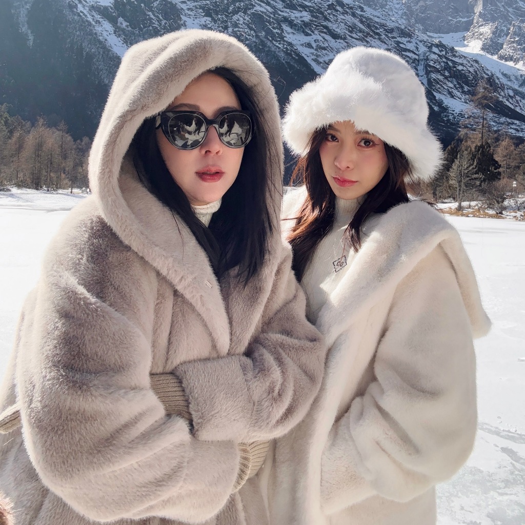 CO0921 CO Furry Jacket เสื้อแจ็กเก็ตขนเฟอร์