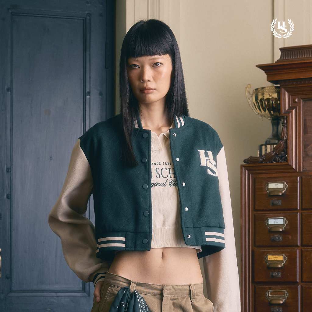 Highschool Preppy Collection 2025 Two-tone Varsity Jacket Crop เสื้อคลุมนักศึกษาครอปทูโทน - OTG21559
