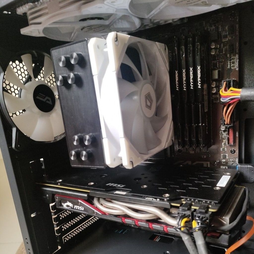 คอมพิวเตอร์มือสองสภาพดี ราคาพิเศษ i5-8500 RAM 16 GB M.2NVMe HDD 1TB