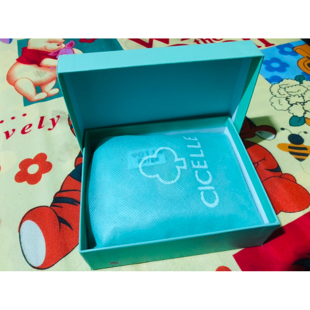 กระเป๋าสตางค์ Cicelle