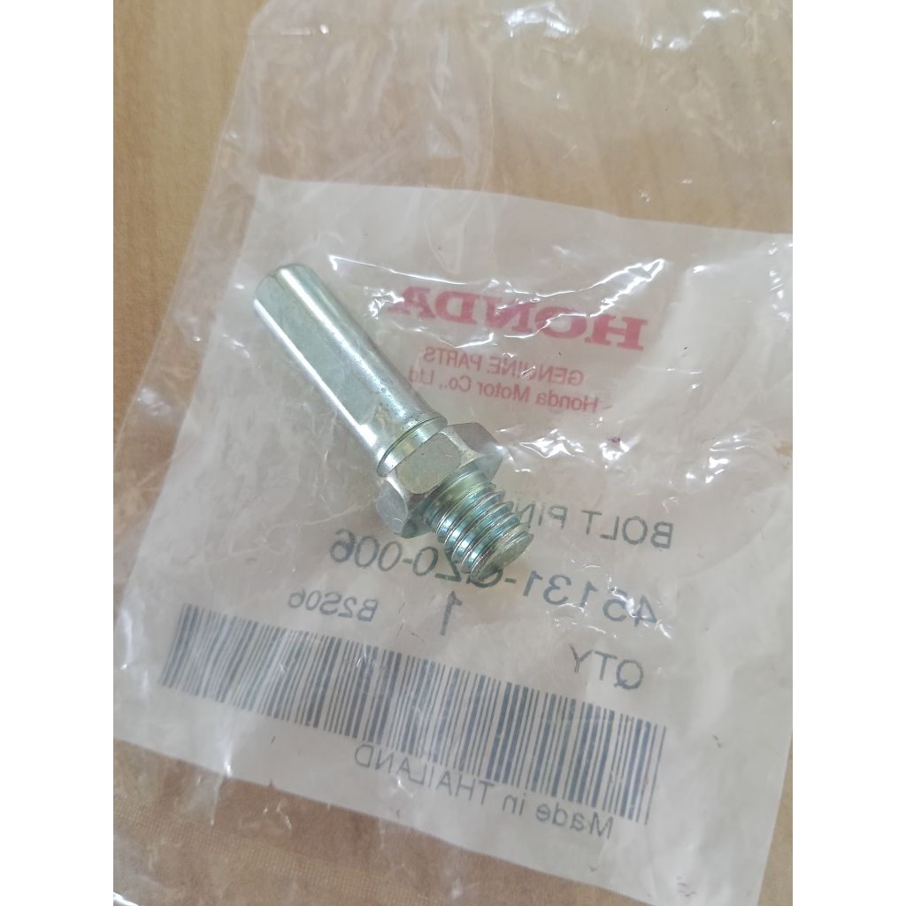 สลักดิสก์เบรก Wave125i Wave100 Wave110i CLICK125i แท้เบิกศูนย์ 45131-GZ0-006