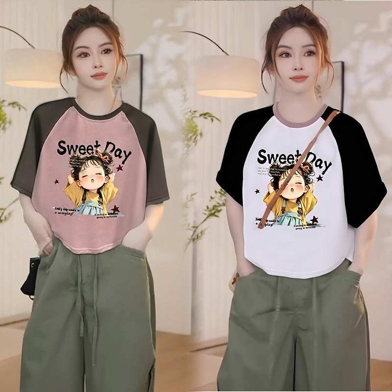 เสื้อครอปแขนสั้นผู้หญิงที่กําลังฮิต oversize เสื้อผ้าสาวอวบอ้วนไซส์ใหญ่ แฟชั่นเกาหลี เสื้อยืดลายการ์ตูนน่ารัก สีทูโทนเท่