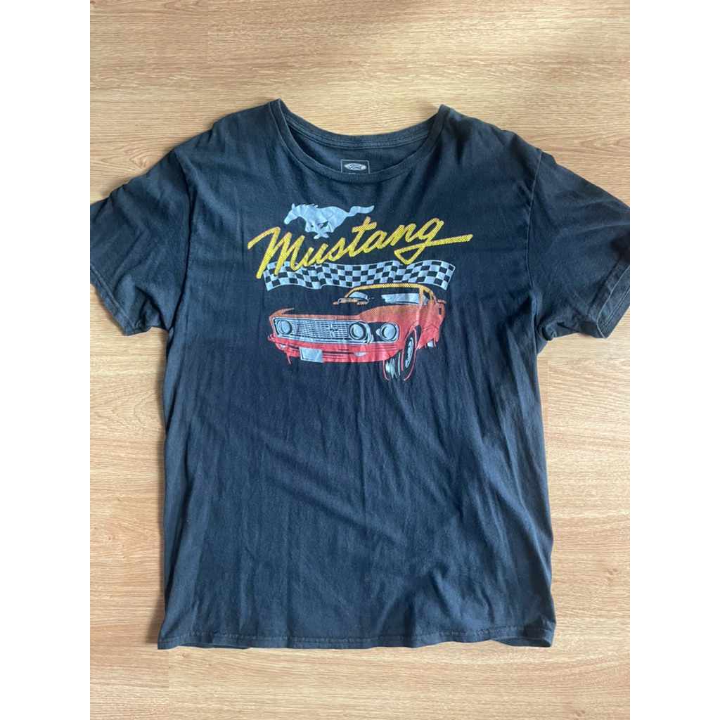 เสื้อยืดรถ Mustang แบรนด์ Ford มือสอง ของแท้