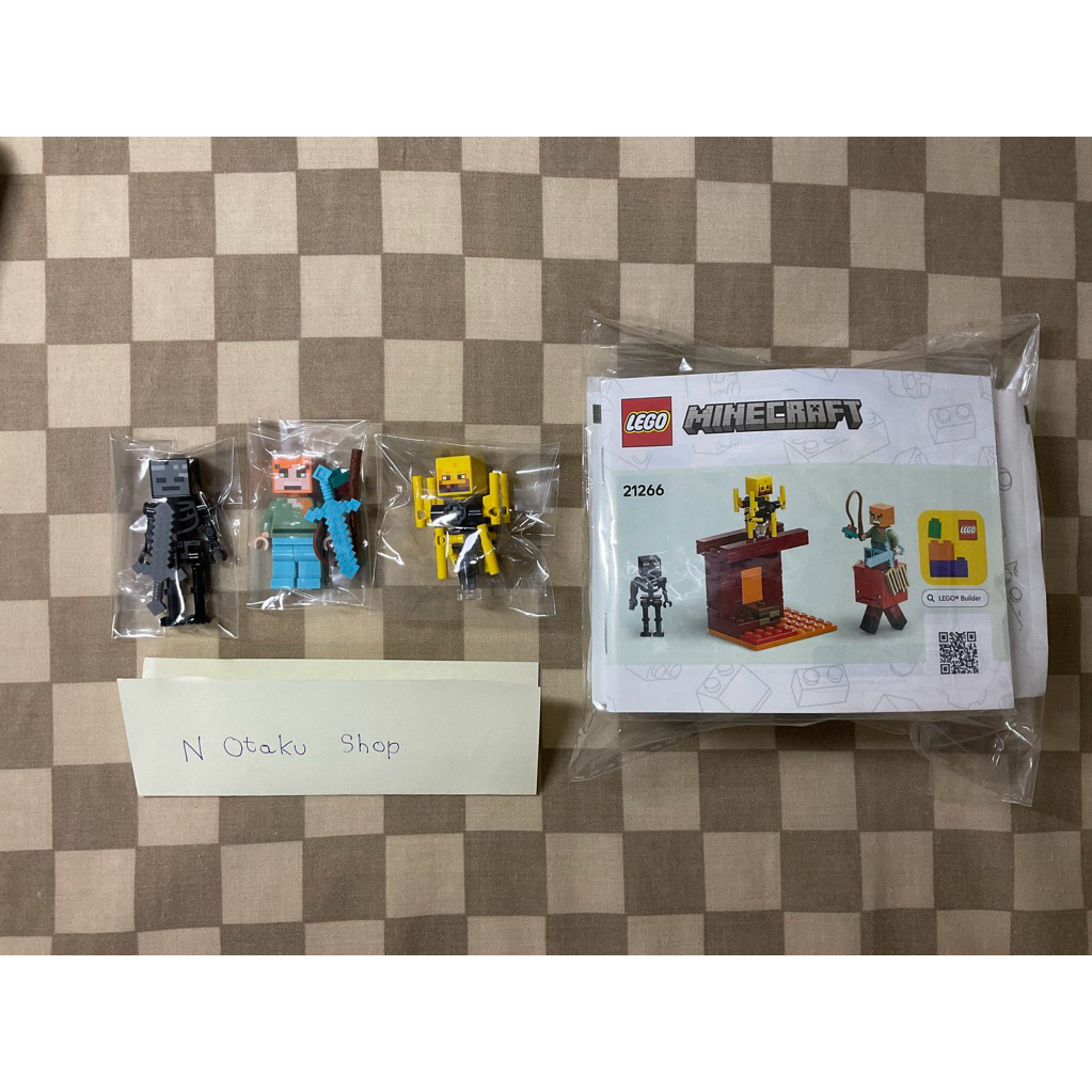 Legoแท้ มือสอง 21266 minecraft มีของครบทุกอย่าง ไม่มีตำหนิใดๆ