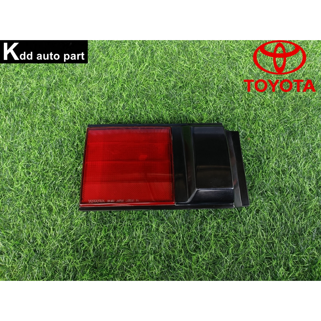 ทับทิมต่อไฟท้าย *** มีตำหนิ ( ข้างซ้าย ) Toyota Corona ST151 AT151