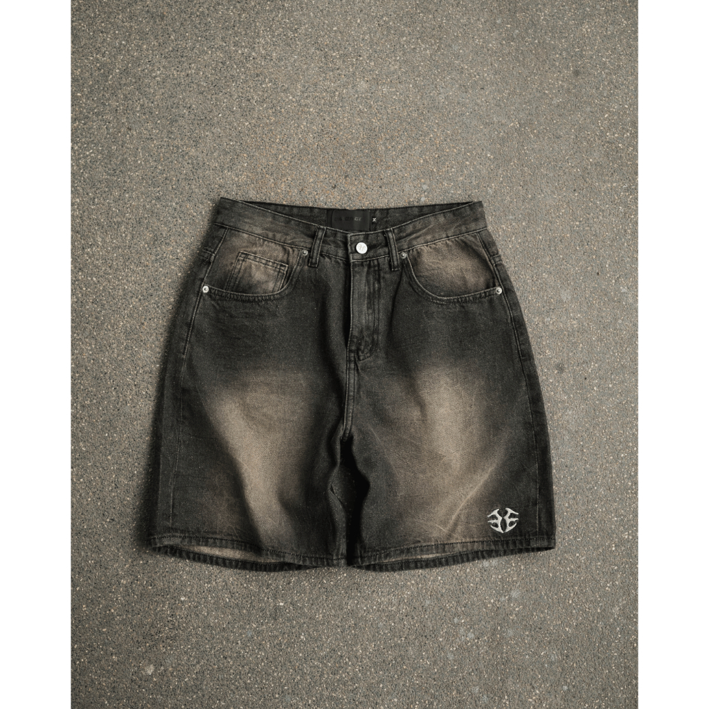 EM FADE BLACK SHORT JEANS 01 / กางเกงยีนส์ขาสั้น