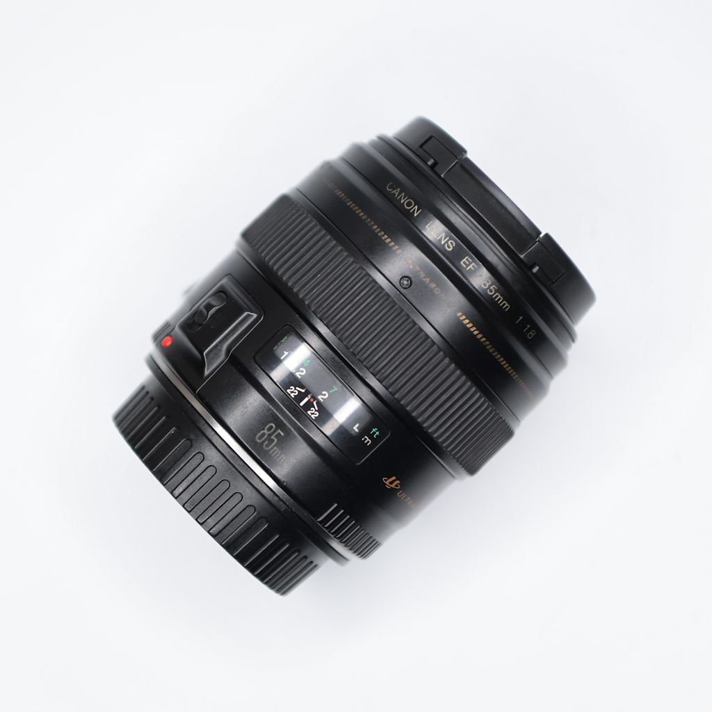 Canon 85mm F1.8 สภาพตามรูปใช้งานปกติ