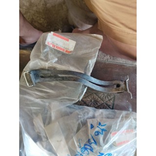 สายรัดแบตrx100แท้ใหม่ไม่รับประกันยางเสื่อมสภาพ