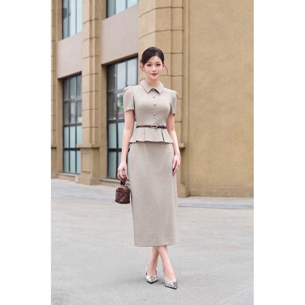 🌟Set 2 ชิ้น สีน้ำตาลอ่อน เสื้อแขนสั้นแต่งคอปก ใส่แมทซ์กับกระโปรงทรงสอบ (ticha)🌟