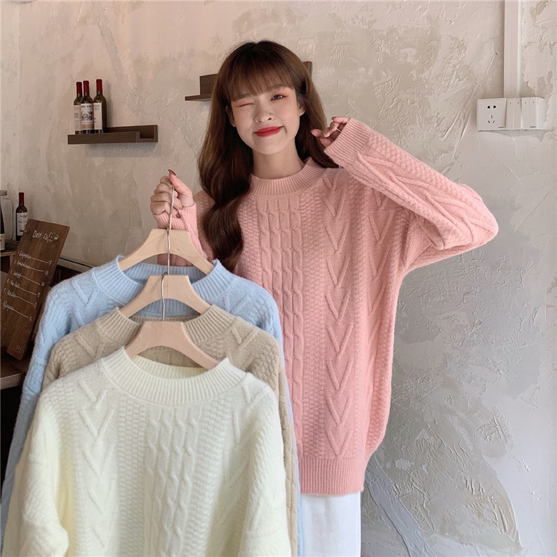 ST018 : เสื้อไหมพรมคอกลม สเวตเตอร์กันหนาว ลายเกลียว ทรงตรง oversize ไหล่ตก ไม่เข้ารูป เนื้อผ้านุ่ม