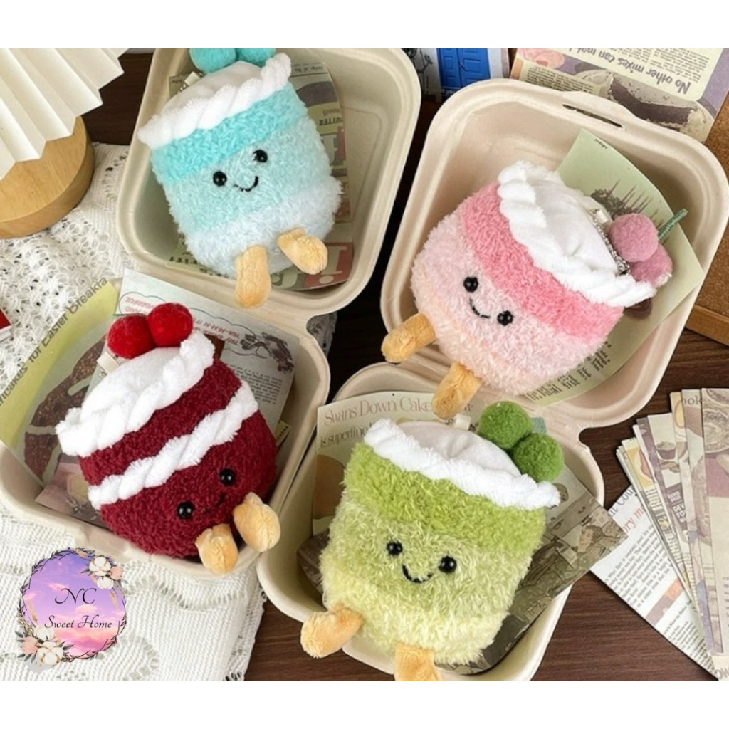 🔥🔥พร้อมส่ง🔥 🔥🍰🍰🍰พวงกุญแจจี้ตุ๊กตาเค๊กวันเกิด 4 ลาย นุ่มน่าร๊ากกก สําหรับห้อยกระเป๋าหรือห้อยกุญแจ  🍰🍰🍰